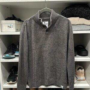 Abercrombie Kids gray pullover sweater NWOT